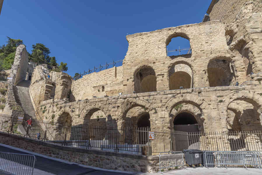 Francia - Orange 015 - Teatro Romano.jpg